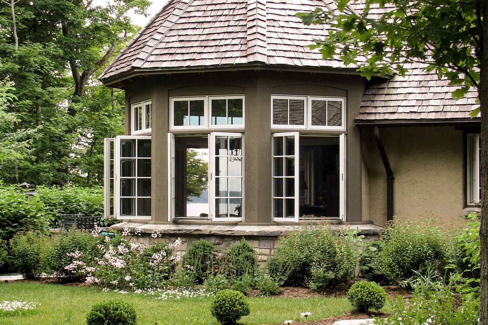 Complete Builders Images