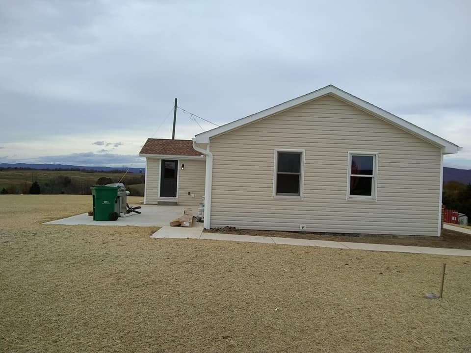 Siding replacement by Complete Builders
